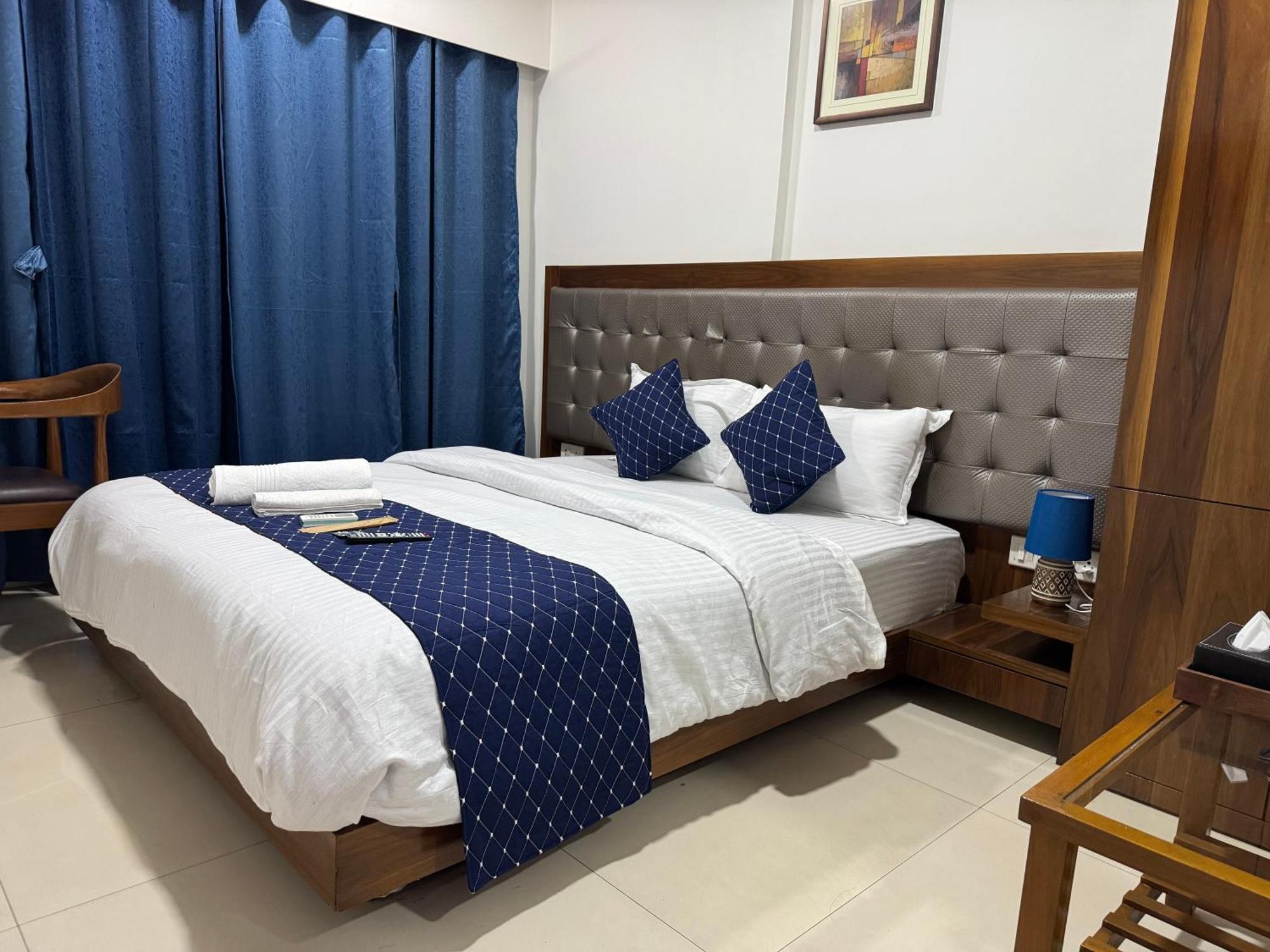 Luna Spaces- Near Mumbai International Airport Exteriör bild